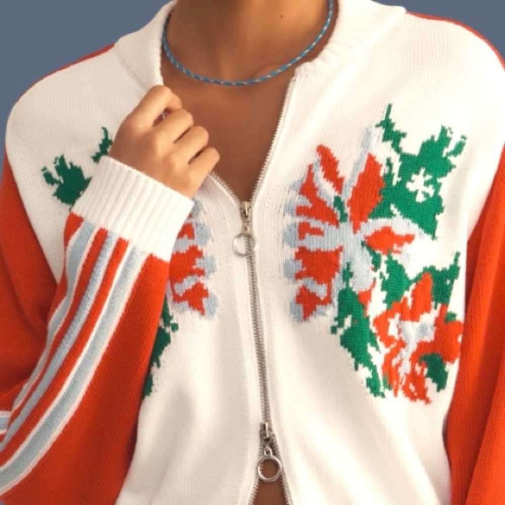 ✨HP✨ EUC Daily Practice Sports Club Jacquard Jacket in Ivory Pattern. Size MP - Picture 4 of 13